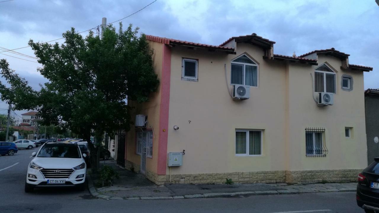 Cazare la mare vila Constanţa Exterior foto